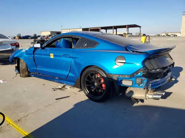 1FA6P8CF8L5106827 2020 FORD MUSTANG - Image 2