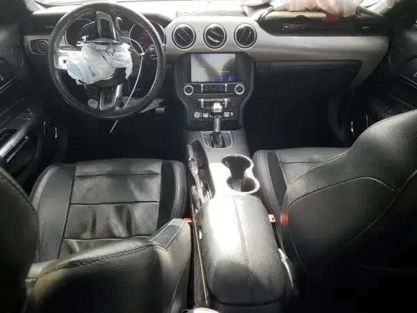 1FA6P8CF8L5136040 2020 FORD MUSTANG - Image 8