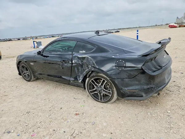 1FA6P8CF8L5189000 2020 FORD MUSTANG - Image 2