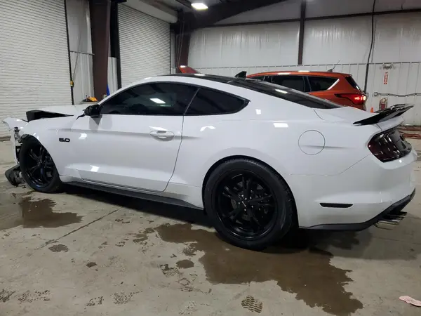 1FA6P8CF8M5134872 2021 FORD MUSTANG - Image 2