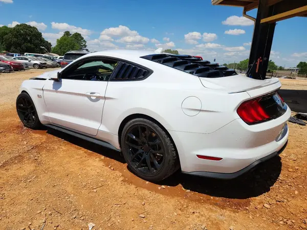 1FA6P8CF8P5304605 2023 FORD MUSTANG - Image 2
