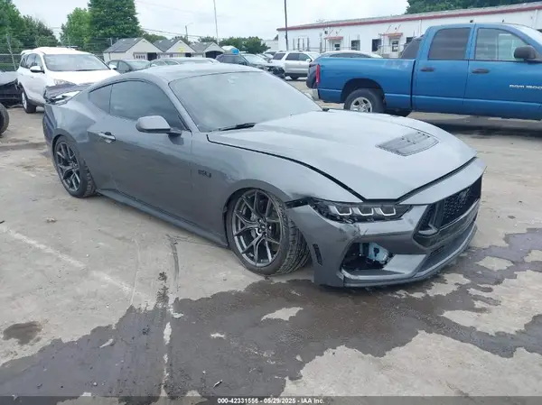 1FA6P8CF8R5411835 2024 FORD MUSTANG - Image 1
