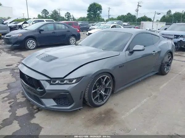 1FA6P8CF8R5411835 2024 FORD MUSTANG - Image 2
