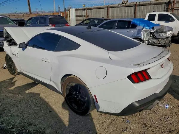 1FA6P8CF8R5412001 2024 FORD MUSTANG - Image 2