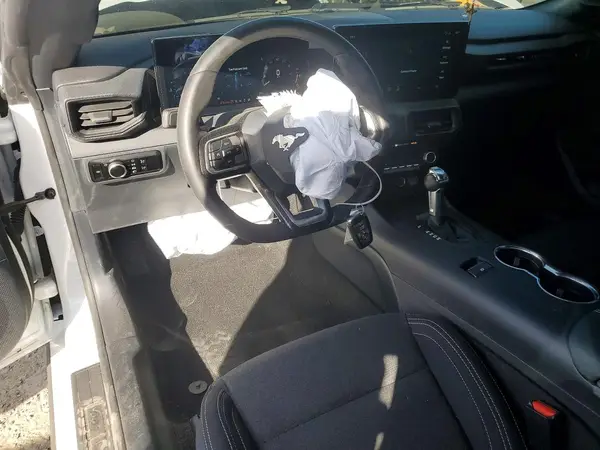 1FA6P8CF8R5412001 2024 FORD MUSTANG - Image 8
