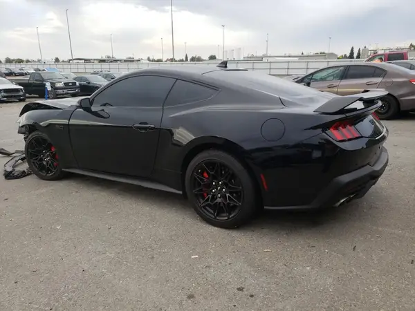 1FA6P8CF8R5416002 2024 FORD MUSTANG - Image 2