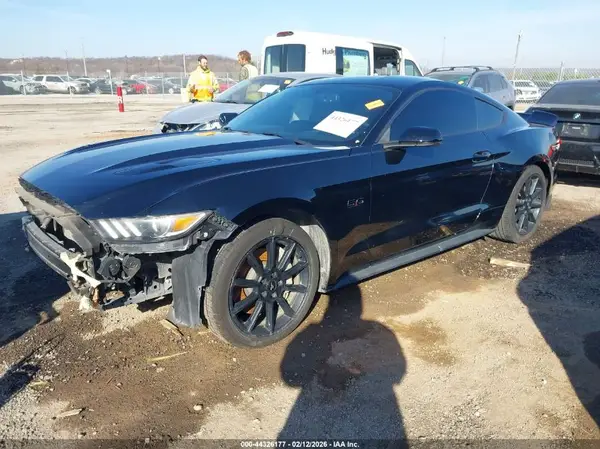 1FA6P8CF9G5262090 2016 FORD MUSTANG - Image 2