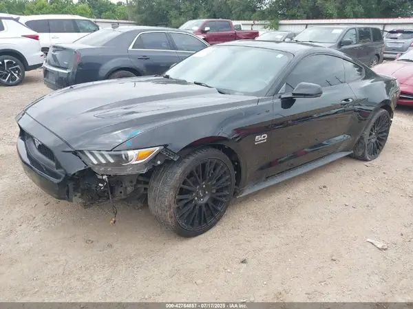 1FA6P8CF9H5210203 2017 FORD MUSTANG - Image 2