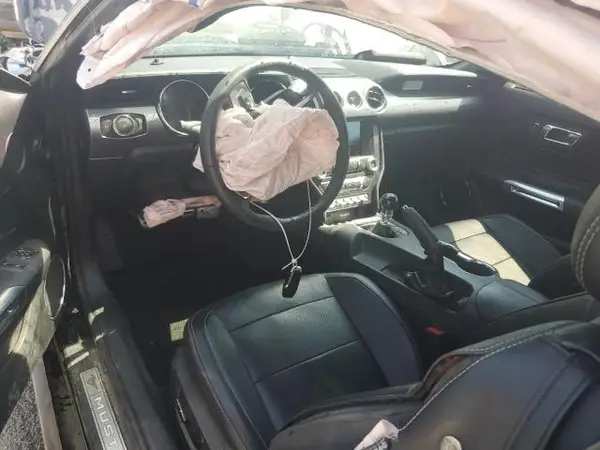 1FA6P8CF9H5210556 2017 FORD MUSTANG - Image 8