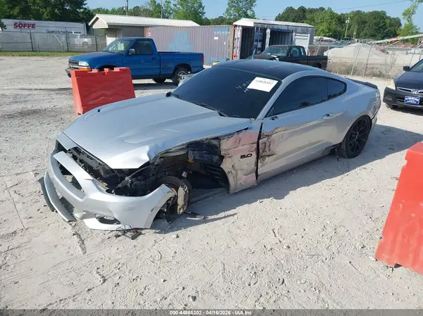 1FA6P8CF9H5263581 2017 FORD MUSTANG - Image 2