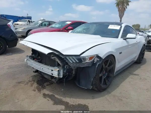 1FA6P8CF9H5272894 2017 FORD MUSTANG - Image 2