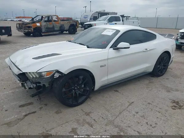 1FA6P8CF9H5280980 2017 FORD MUSTANG - Image 2