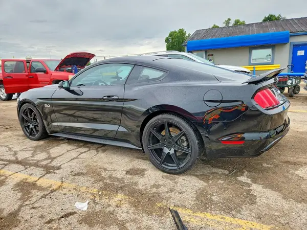 1FA6P8CF9H5309782 2017 FORD MUSTANG - Image 2