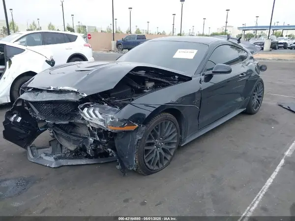 1FA6P8CF9J5105053 2018 FORD MUSTANG - Image 2