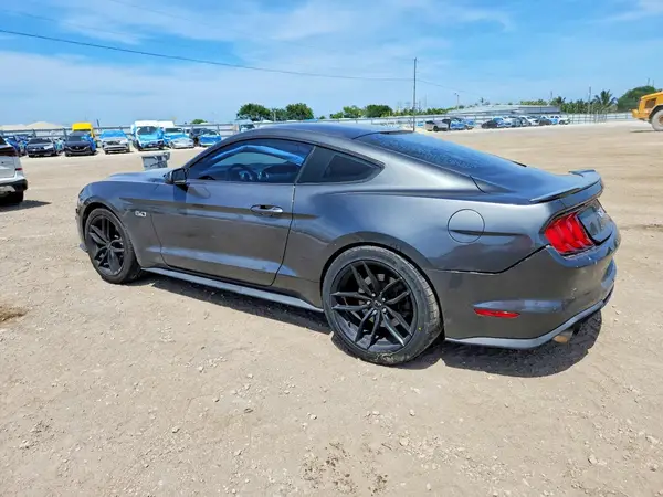 1FA6P8CF9J5135606 2018 FORD MUSTANG - Image 2