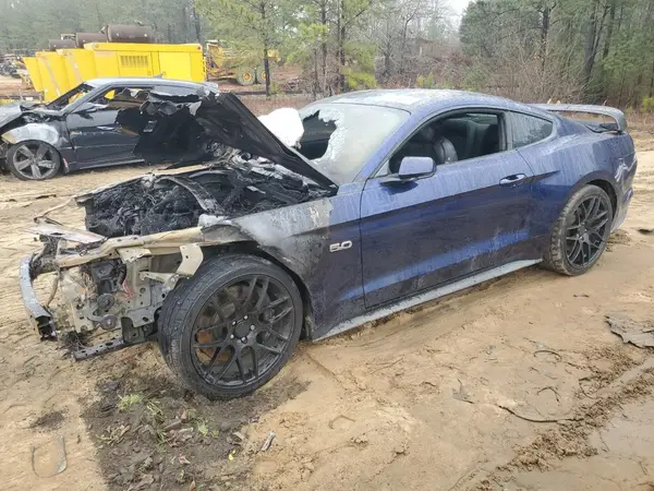 1FA6P8CF9J5185843 2018 FORD MUSTANG - Image 1