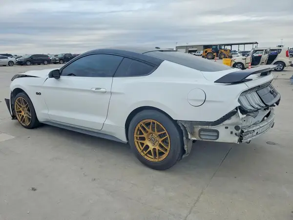 1FA6P8CF9K5103594 2019 FORD MUSTANG - Image 2