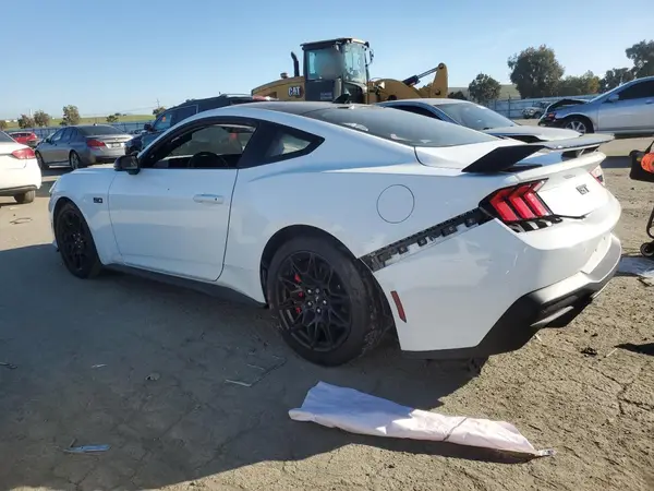 1FA6P8CF9R5415375 2024 FORD MUSTANG - Image 2