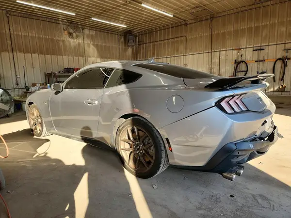 1FA6P8CF9R5416736 2024 FORD MUSTANG - Image 2