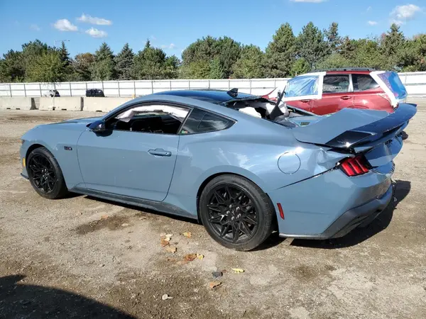 1FA6P8CF9R5421032 2024 FORD MUSTANG - Image 2