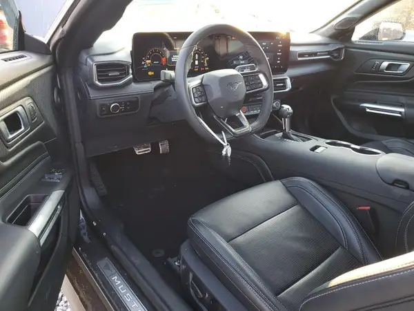 1FA6P8CF9R5421466 2024 FORD MUSTANG - Image 8