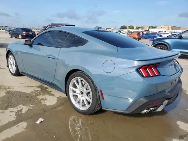 1FA6P8CF9R5425470 2024 FORD MUSTANG - Image 2