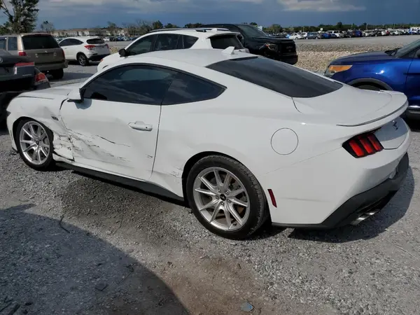 1FA6P8CF9R5434881 2024 FORD MUSTANG - Image 2