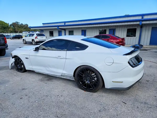 1FA6P8CFXH5249141 2017 FORD MUSTANG - Image 2