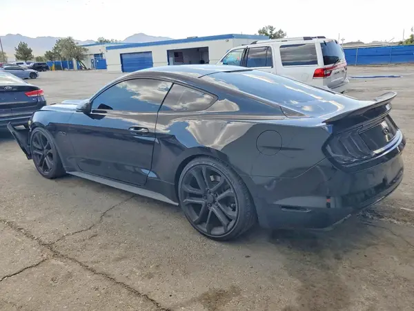 1FA6P8CFXH5257109 2017 FORD MUSTANG - Image 2