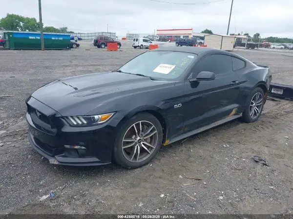 1FA6P8CFXH5270068 2017 FORD MUSTANG - Image 2