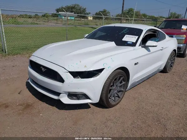 1FA6P8CFXH5320757 2017 FORD MUSTANG - Image 2