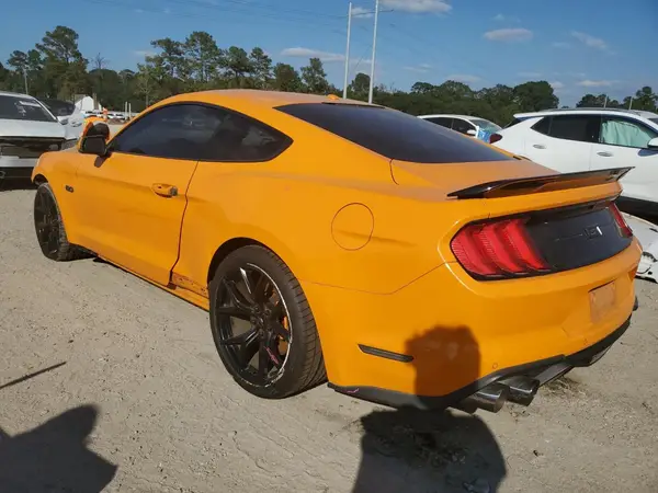 1FA6P8CFXJ5102369 2018 FORD MUSTANG - Image 2