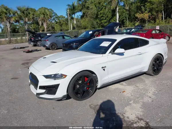 1FA6P8CFXJ5121181 2018 FORD MUSTANG - Image 2