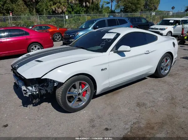 1FA6P8CFXJ5127949 2018 FORD MUSTANG - Image 2