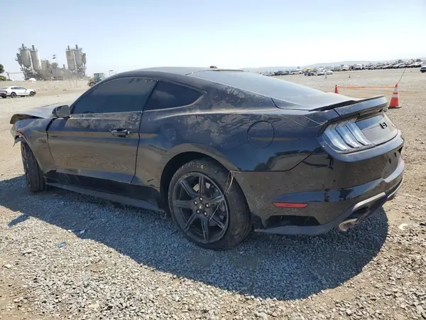 1FA6P8CFXJ5163947 2018 FORD MUSTANG - Image 2