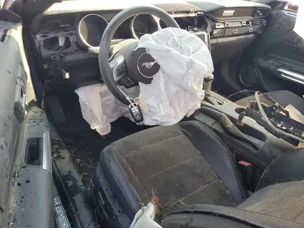 1FA6P8CFXK5174318 2019 FORD MUSTANG - Image 8