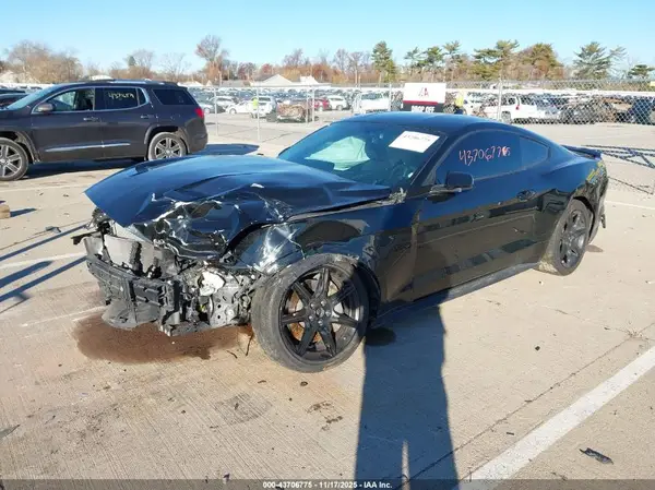 1FA6P8CFXL5187667 2020 FORD MUSTANG - Image 2