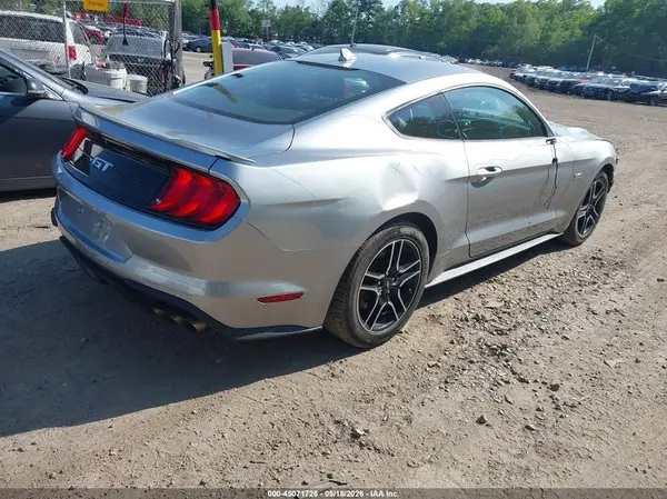 2021 FORD MUSTANG IAAI lot 45071726 auction photo 4
