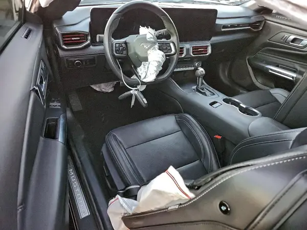 1FA6P8CFXS5403063 2025 FORD MUSTANG - Image 8