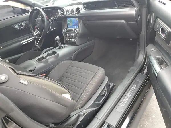 1FA6P8R00M5555410 2021 FORD MUSTANG - Image 8