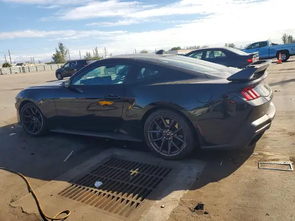 1FA6P8R00R5506716 2024 FORD MUSTANG - Image 2