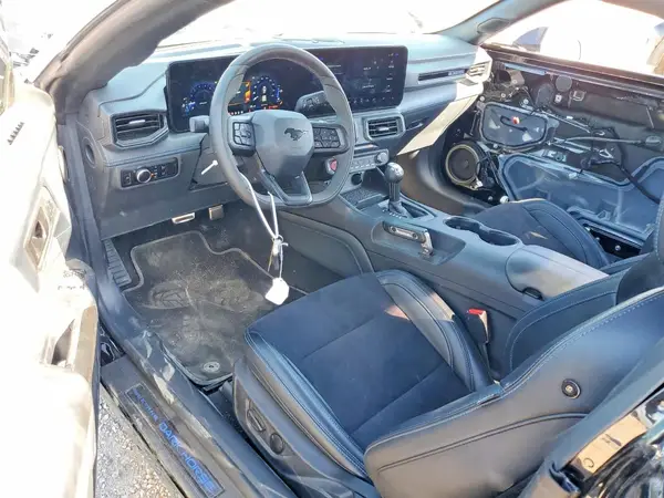 1FA6P8R01R5500598 2024 FORD MUSTANG - Image 8