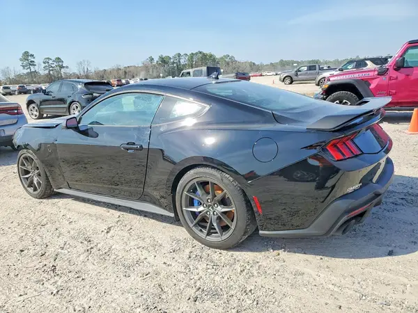 1FA6P8R03S5500205 2025 FORD MUSTANG - Image 2