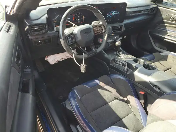 1FA6P8R03S5500205 2025 FORD MUSTANG - Image 8