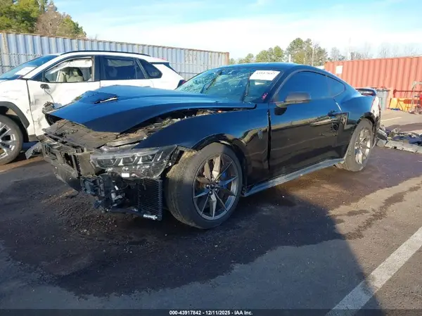 1FA6P8R04R5505200 2024 FORD MUSTANG - Image 2