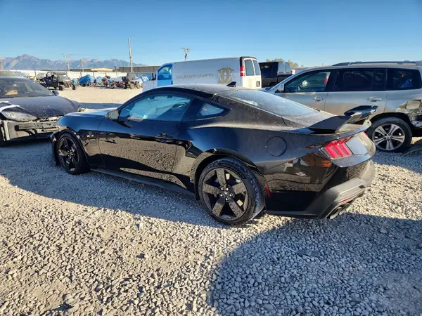 1FA6P8R08S5503004 2025 FORD MUSTANG - Image 2
