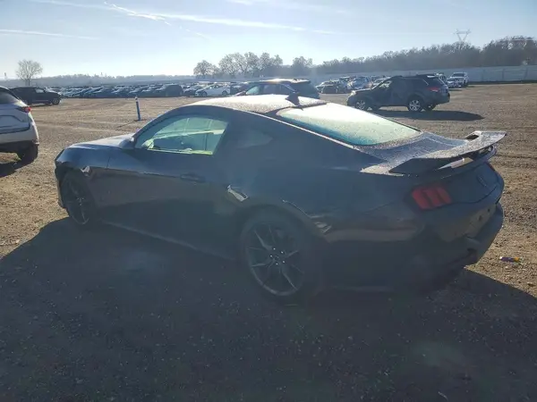 1FA6P8R09S5501472 2025 FORD MUSTANG - Image 2