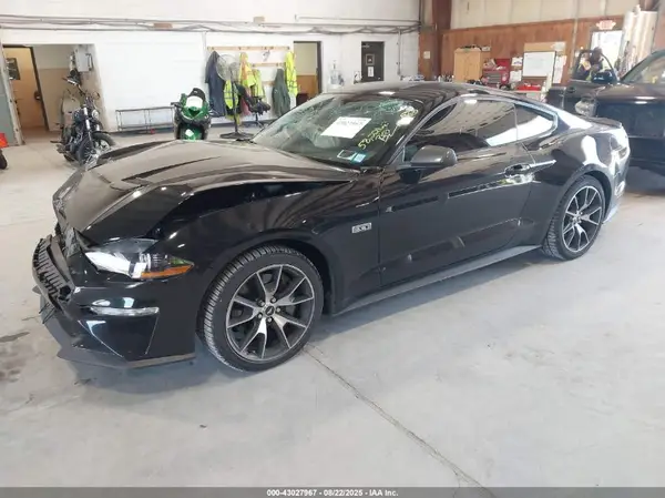 1FA6P8TD0L5129498 2020 FORD MUSTANG - Image 2