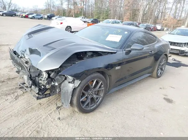 1FA6P8TD3L5153987 2020 FORD MUSTANG - Image 2
