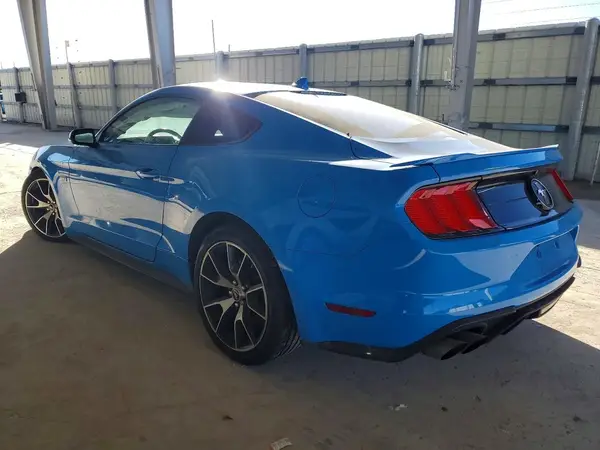 1FA6P8TD9N5109222 2022 FORD MUSTANG - Image 2
